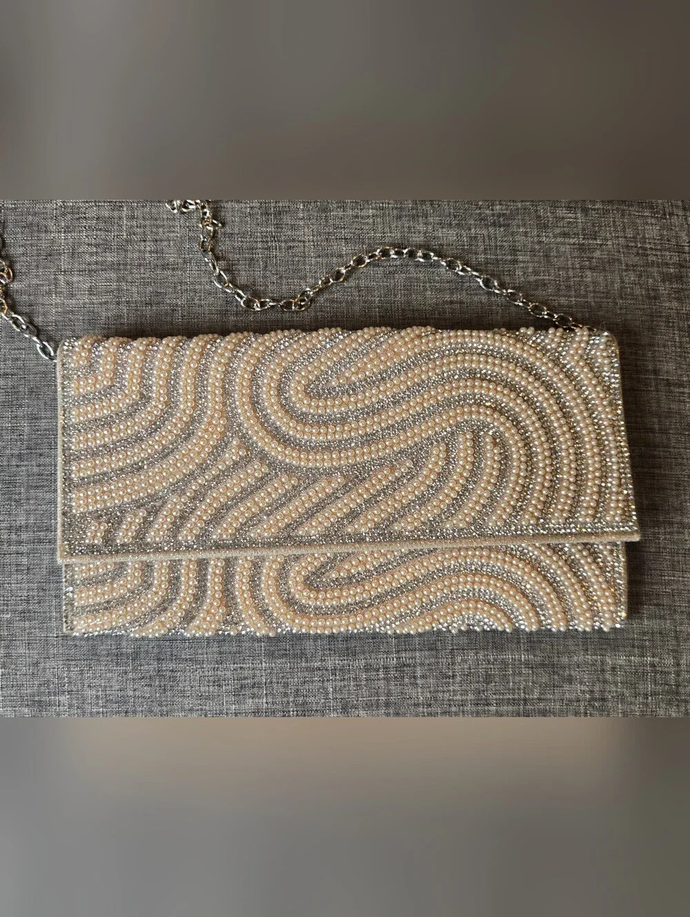 Badgley Mischa Jewel Elegant Gold Champagne Beaded Clutch With Silver Chain NWT